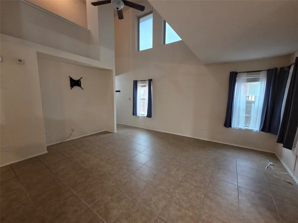 8422 Timberbrook Lane Dallas, TX 75249