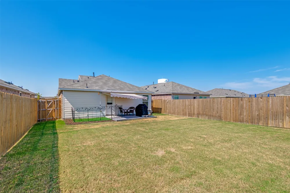 1352 Wedgeleaf Lane Forney, TX 75126