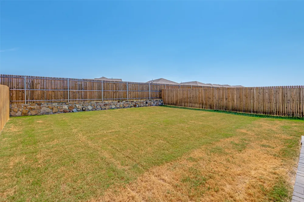 1352 Wedgeleaf Lane Forney, TX 75126