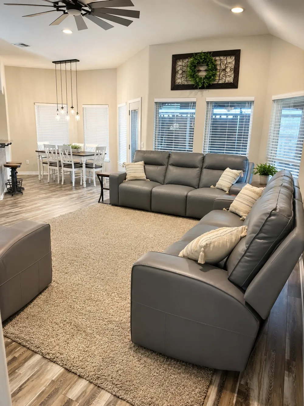 118 Golfers Way Azle, TX 76020