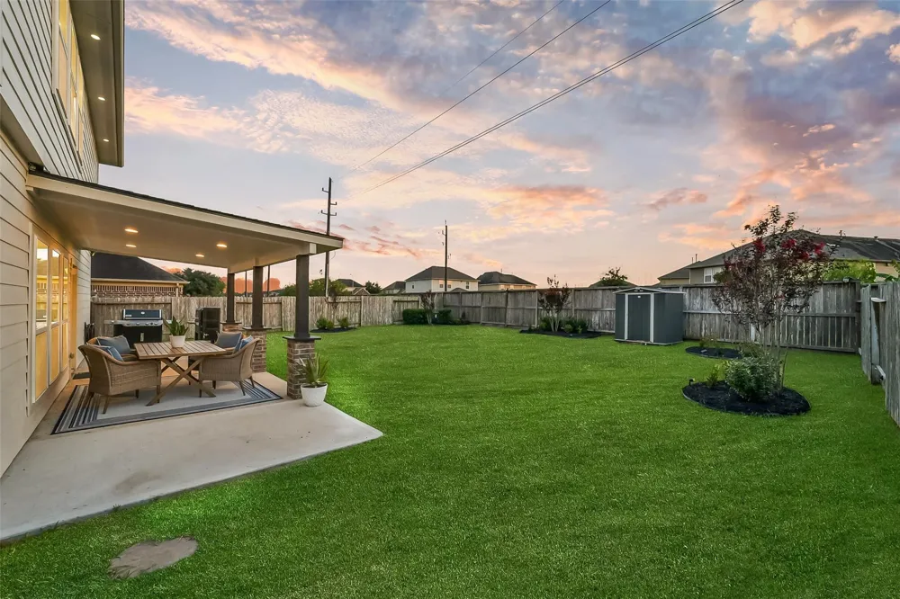 4710 Wheel Wright Trail Rosenberg, TX 77471