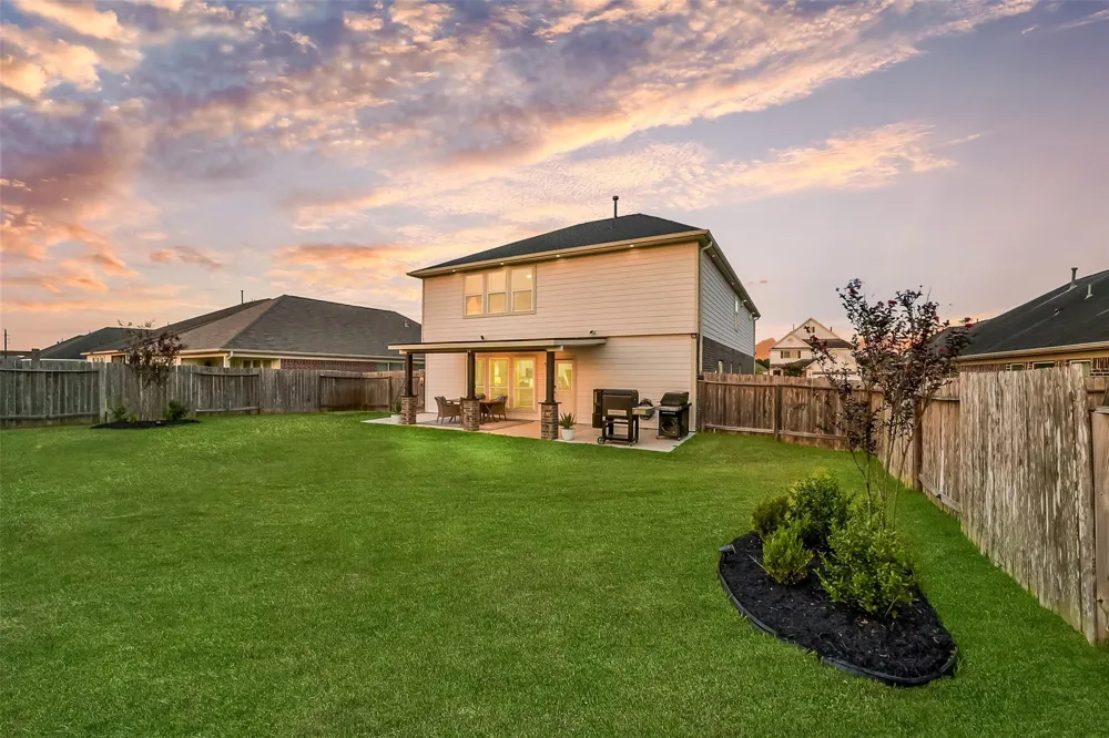4710 Wheel Wright Trail Rosenberg, TX 77471