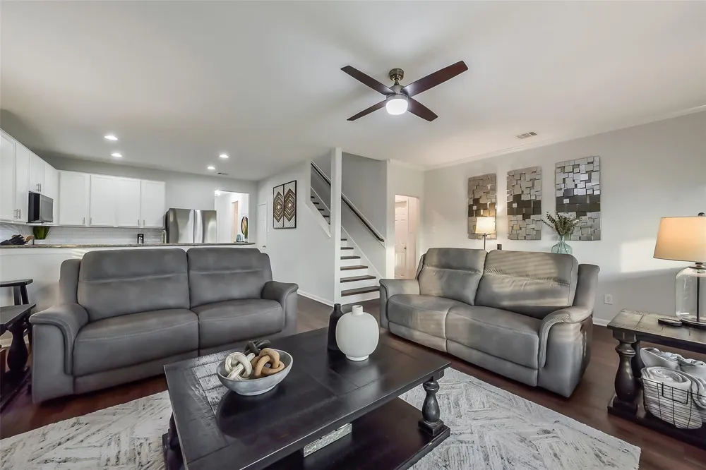 4710 Wheel Wright Trail Rosenberg, TX 77471