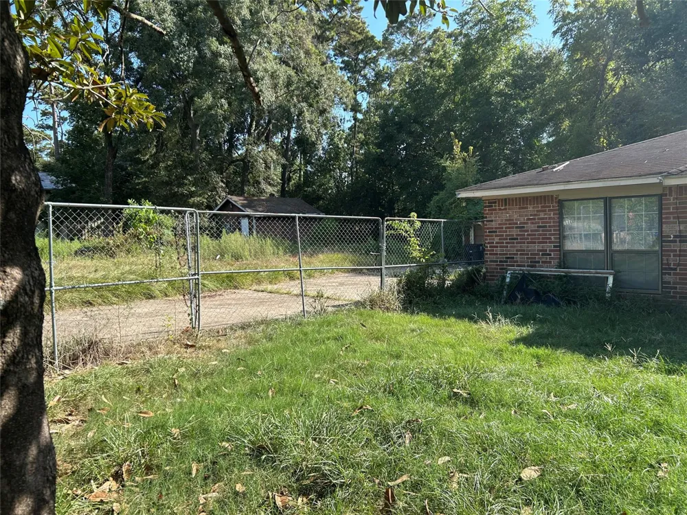 25910 Water Ridge Drive Huffman, TX 77336