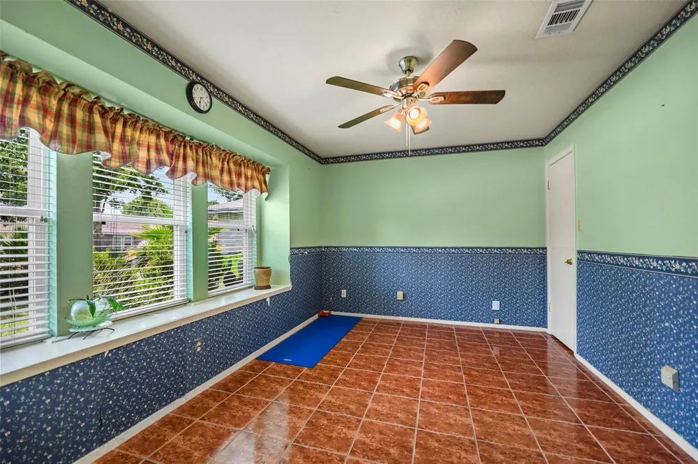 16730 Summer Dawn Lane Houston, TX 77095