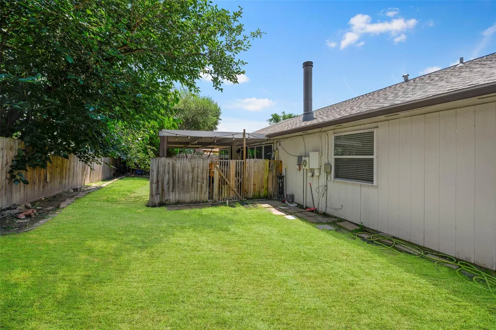 16730 Summer Dawn Lane Houston, TX 77095