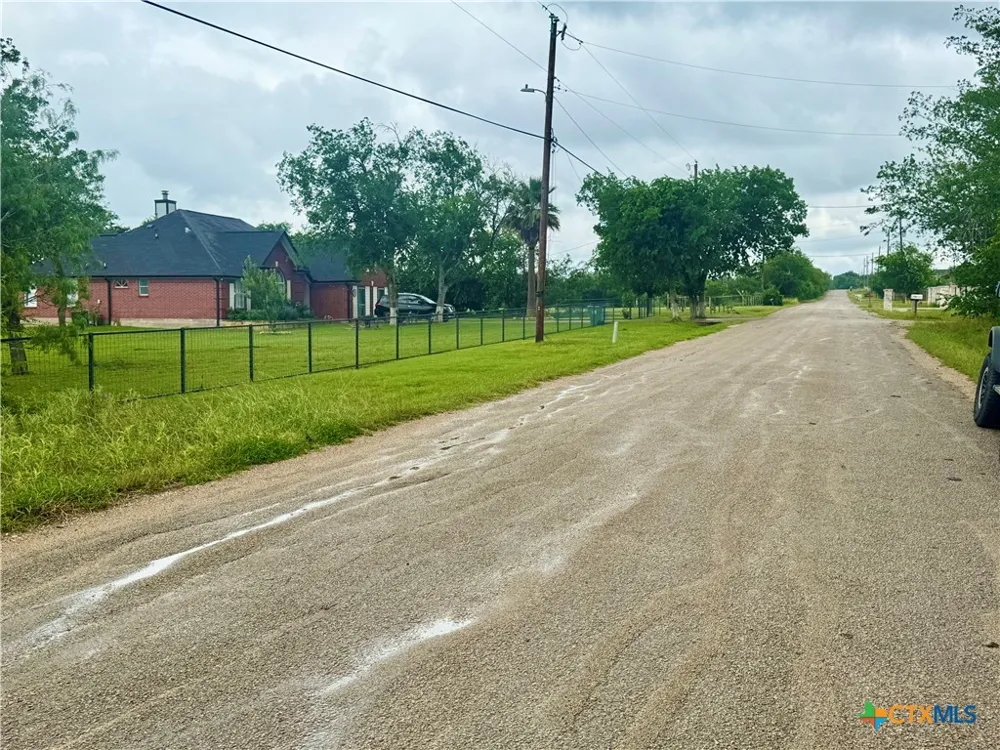 Engelke Kyle, TX 78640