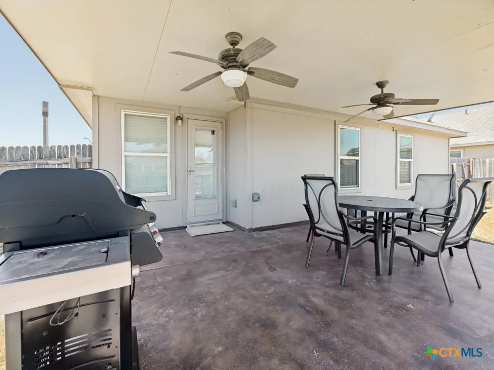 1440 Doncaster Drive Seguin, TX 78155