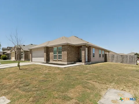 1440 Doncaster Drive