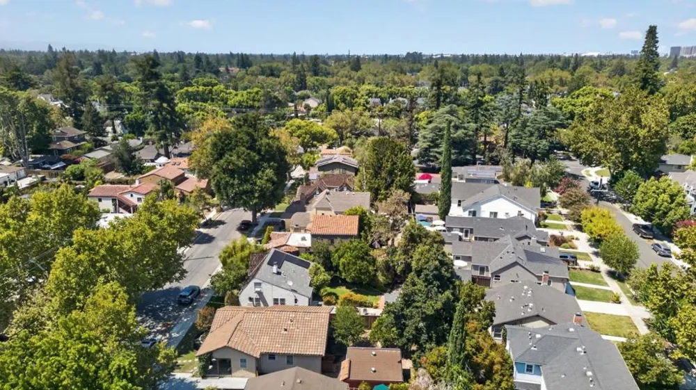 1748 Glen Una Avenue San Jose, CA 95125