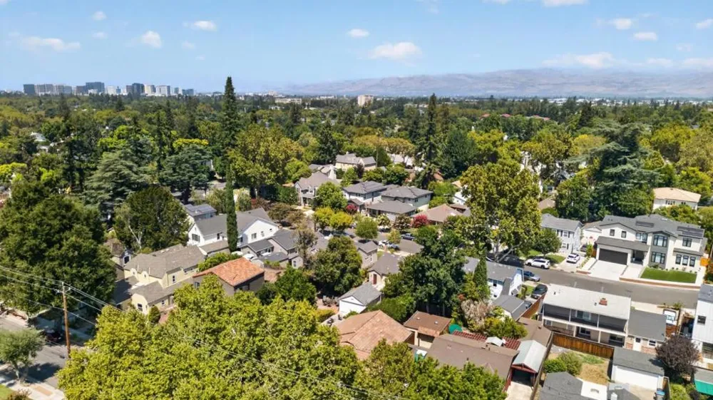 1748 Glen Una Avenue San Jose, CA 95125