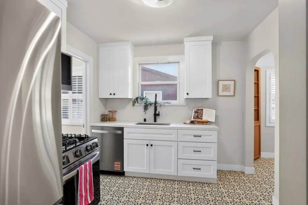 1748 Glen Una Avenue San Jose, CA 95125