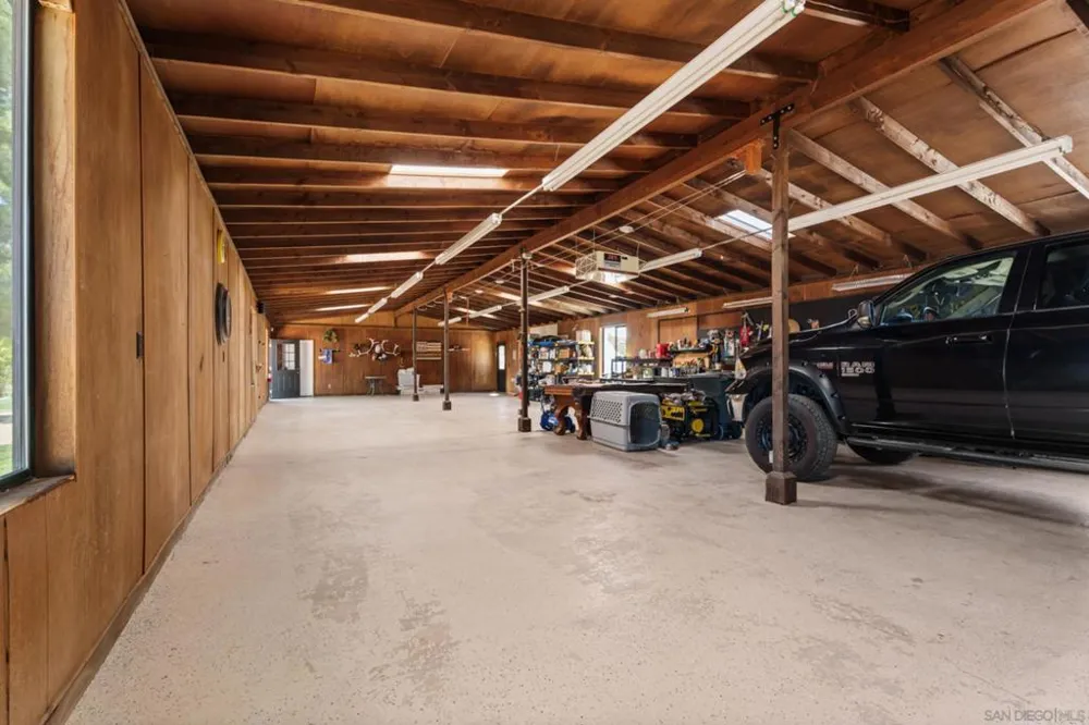 39525 Opalocka Boulevard, CA 91905