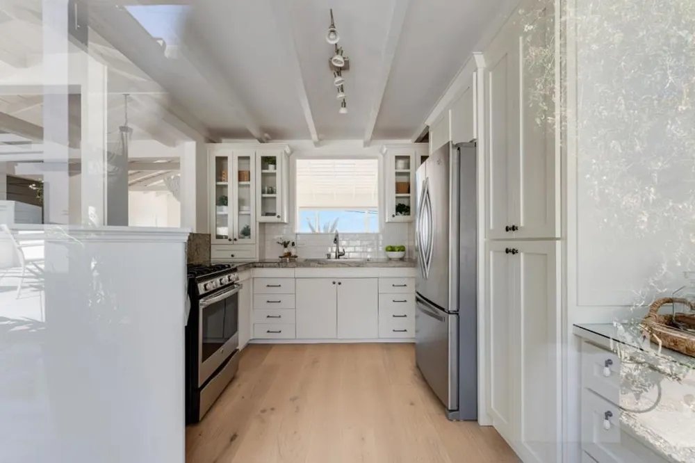 221 Highland Drive Aptos, CA 95003