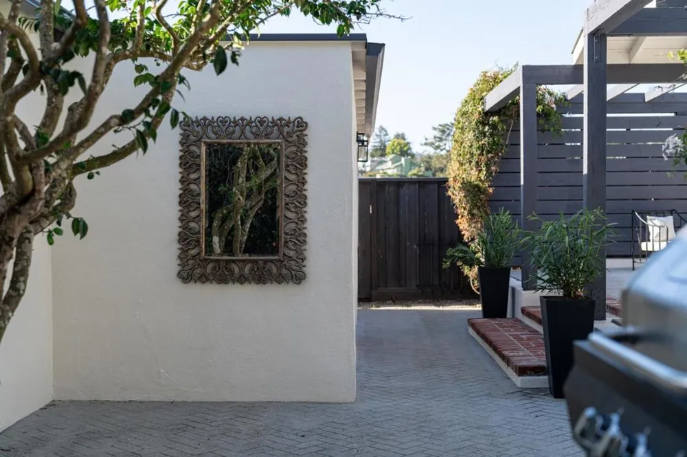 221 Highland Drive Aptos, CA 95003