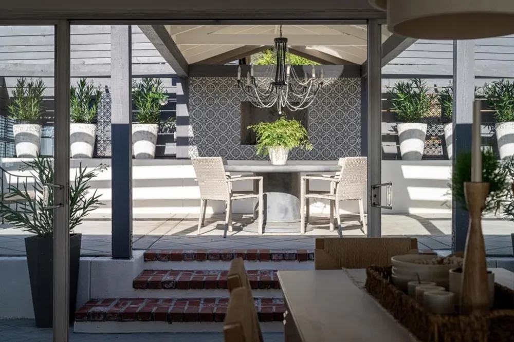 221 Highland Drive Aptos, CA 95003