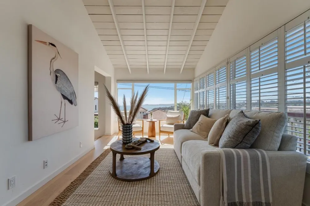 221 Highland Drive Aptos, CA 95003