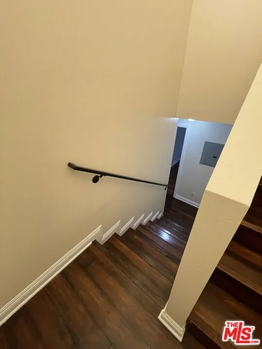 639 E 82nd Street Los Angeles, CA 90001