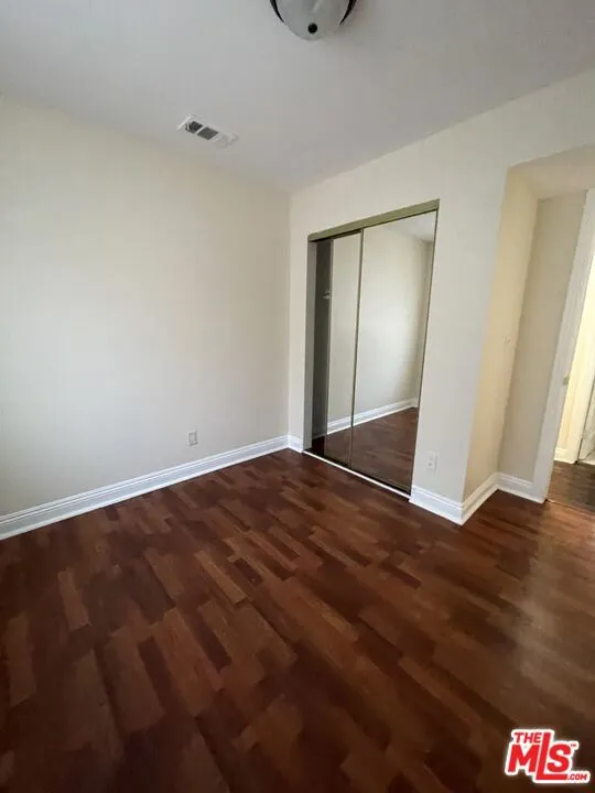 639 E 82nd Street Los Angeles, CA 90001