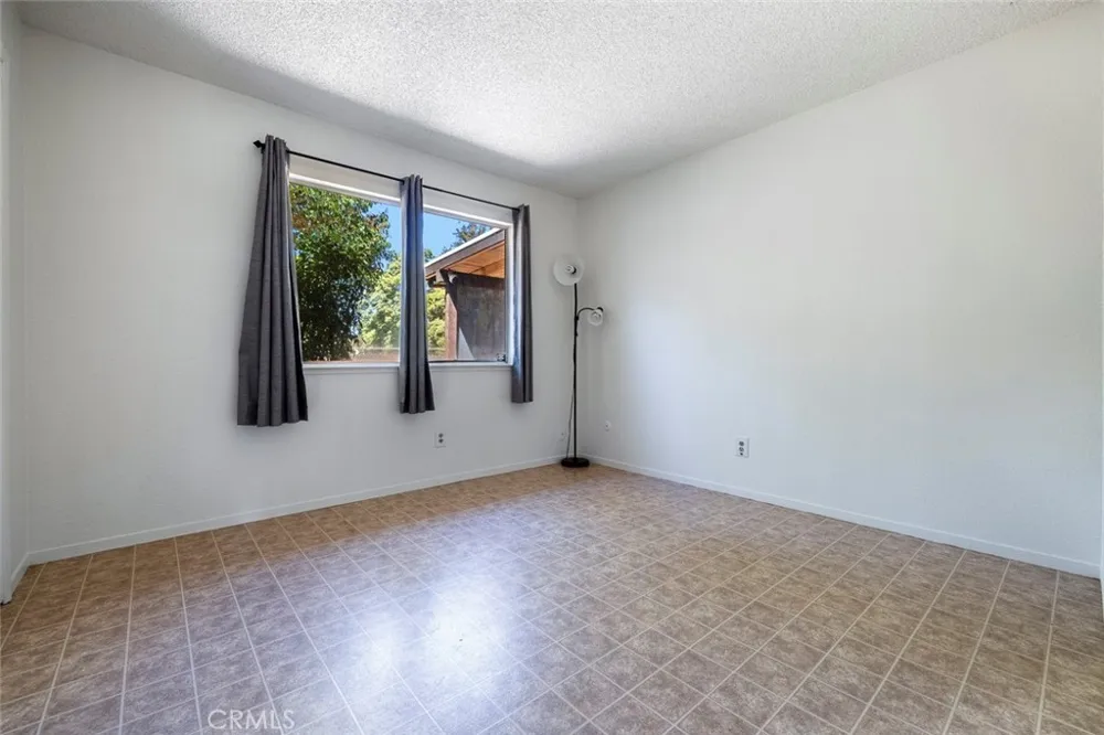 11914 Charlton Road Madera, CA 93636