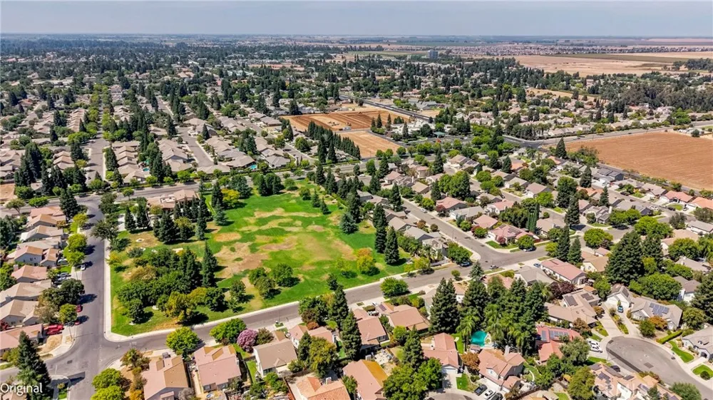 3510 St Andrews Merced, CA 95340