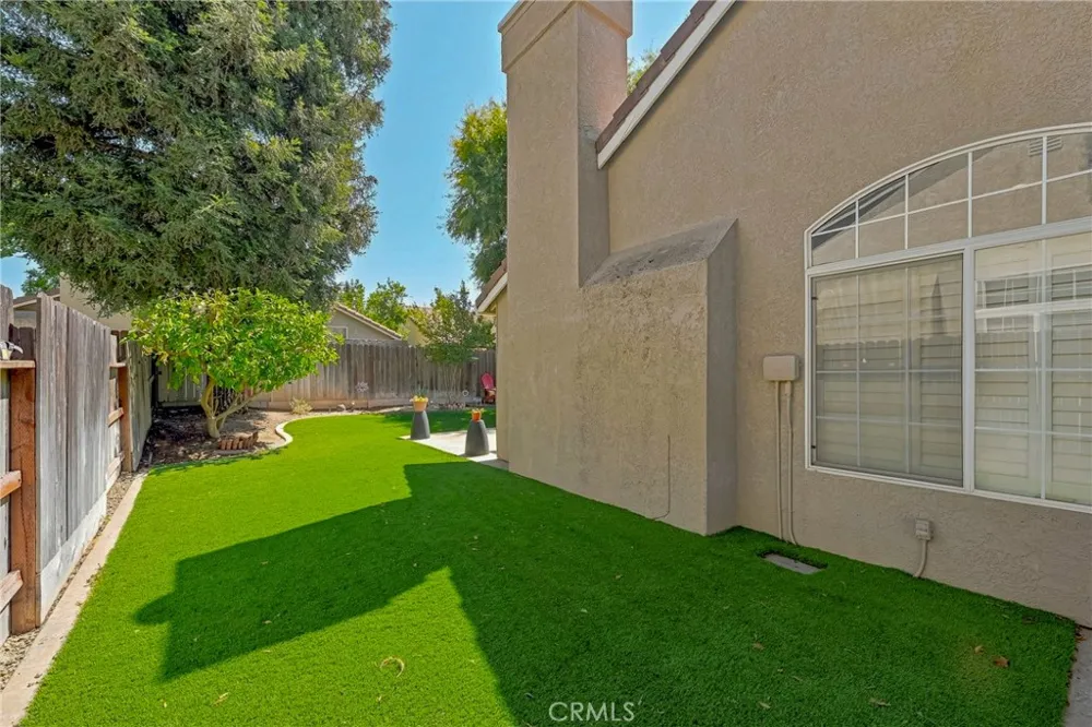 3510 St Andrews Merced, CA 95340