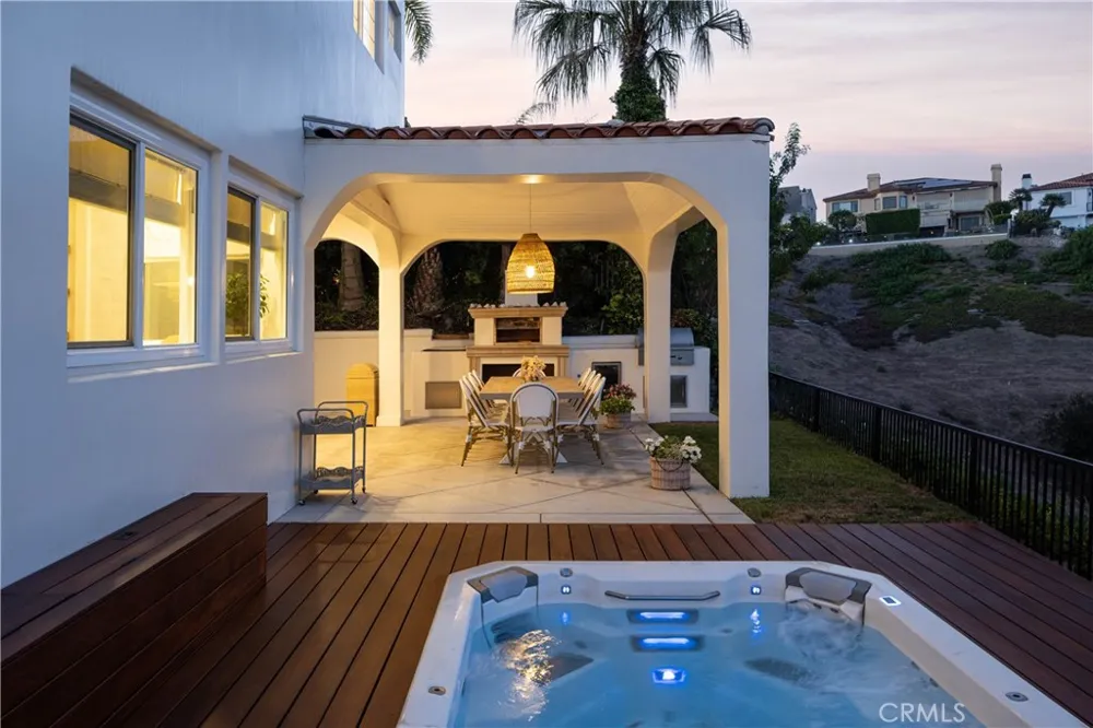 21 Calle Ameno San Clemente, CA 92672