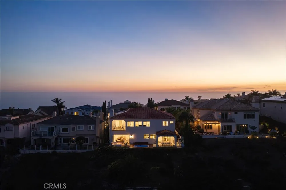 21 Calle Ameno San Clemente, CA 92672