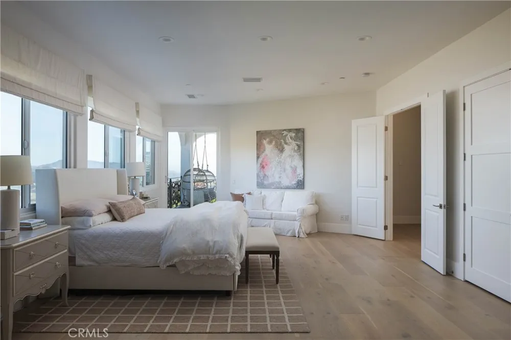 21 Calle Ameno San Clemente, CA 92672
