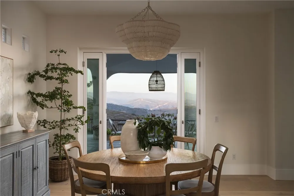 21 Calle Ameno San Clemente, CA 92672