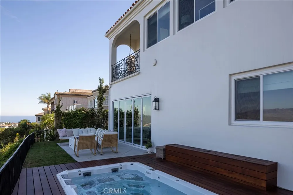 21 Calle Ameno San Clemente, CA 92672
