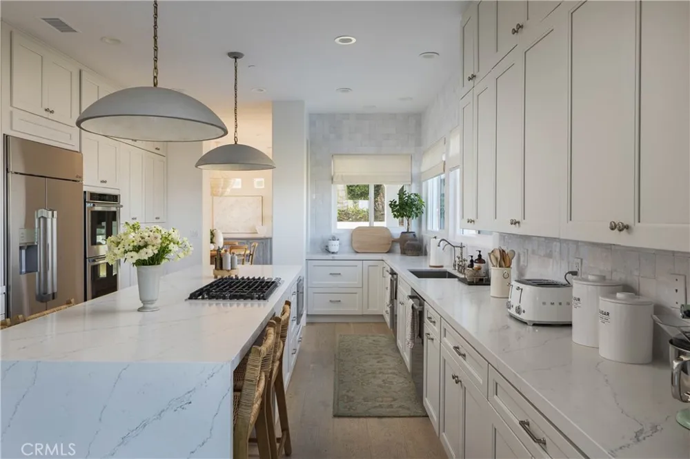 21 Calle Ameno San Clemente, CA 92672