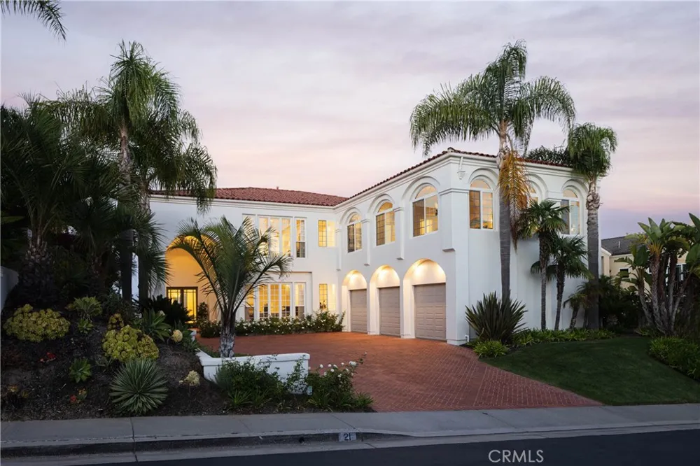 21 Calle Ameno San Clemente, CA 92672