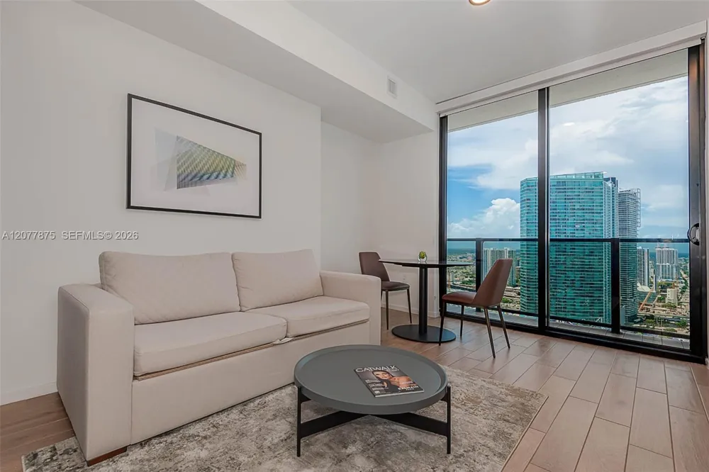 398 NE 5th St #3104 Miami, FL 33132