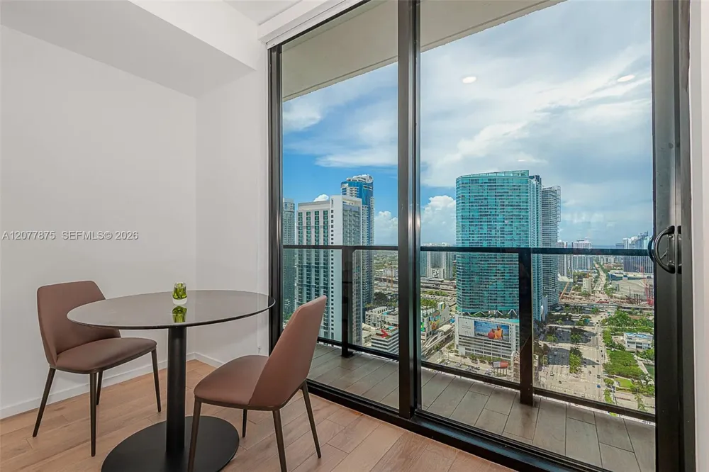 398 NE 5th St #3104 Miami, FL 33132