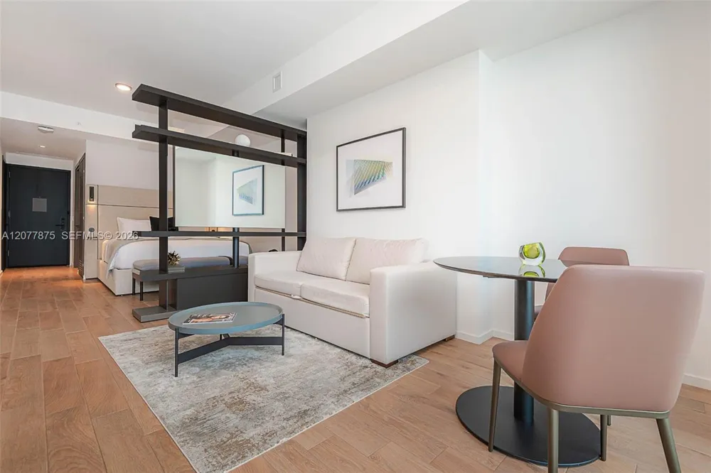 398 NE 5th St #3104 Miami, FL 33132