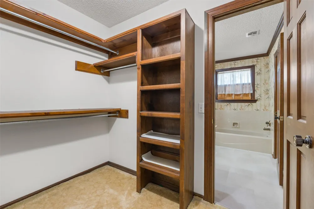 2508 Chapel Hill Bartlesville, OK 74006