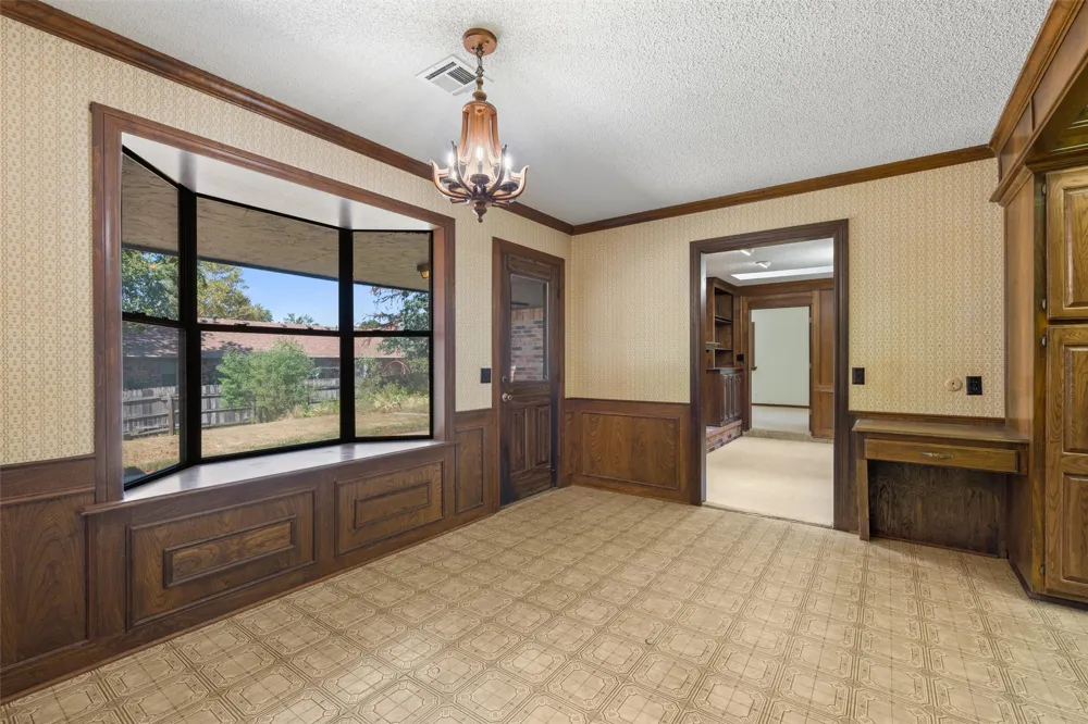 2508 Chapel Hill Bartlesville, OK 74006