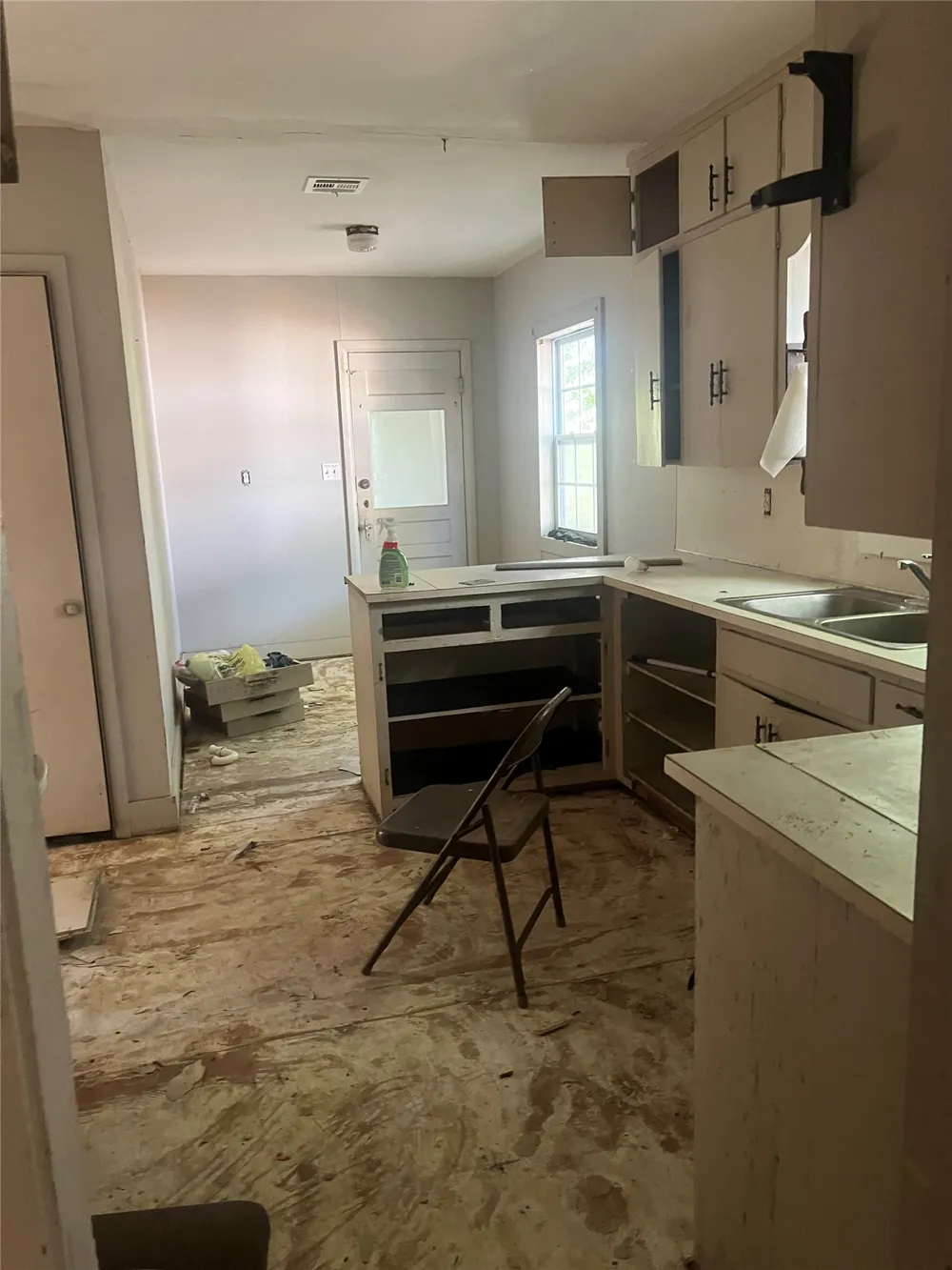 525 W 20th Ada, OK 74820