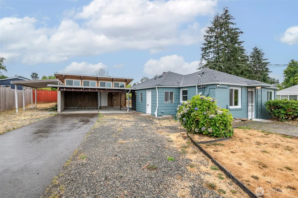 8432 S 18th Street Tacoma, WA 98465