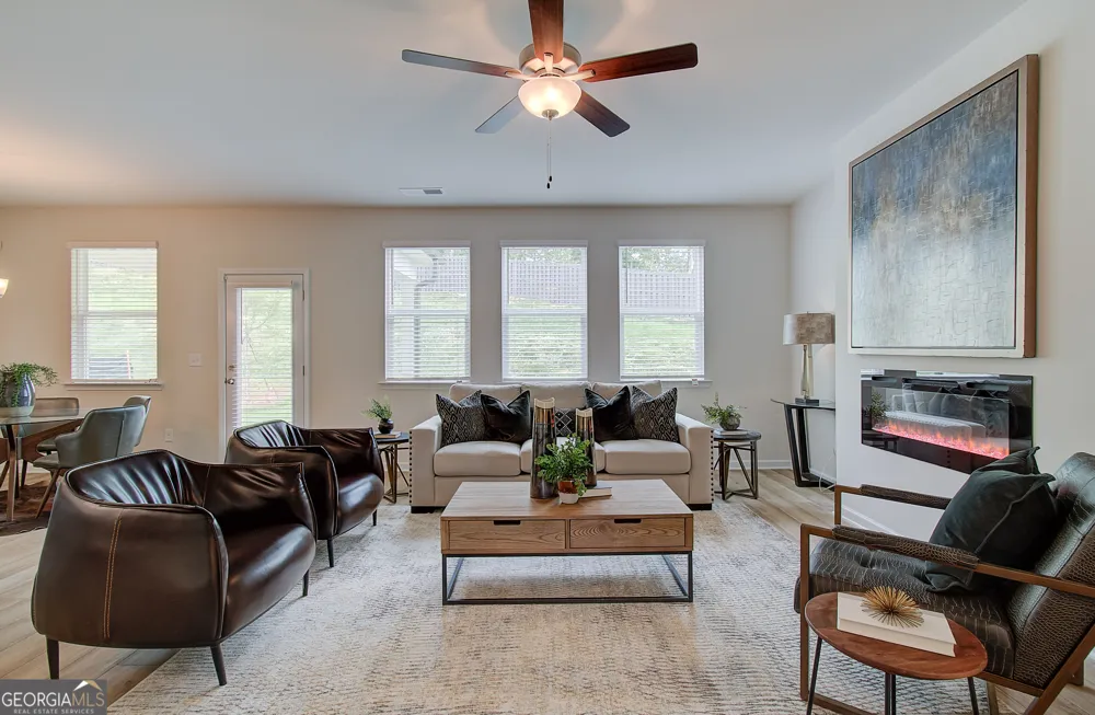 1119 Georgian Point DR Lawrenceville, GA 30045