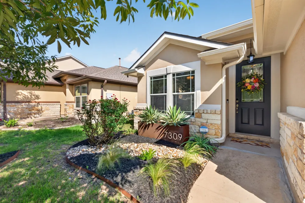 7309 Lookout Bluff Terrace #D5 Austin, TX 78735