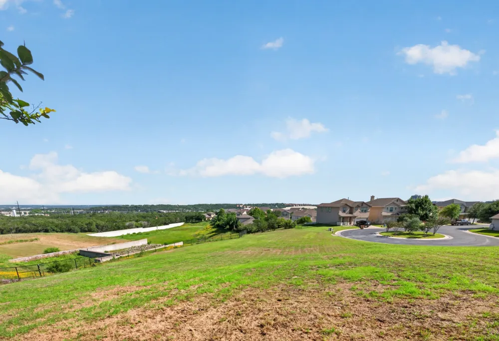 7309 Lookout Bluff Terrace #D5 Austin, TX 78735