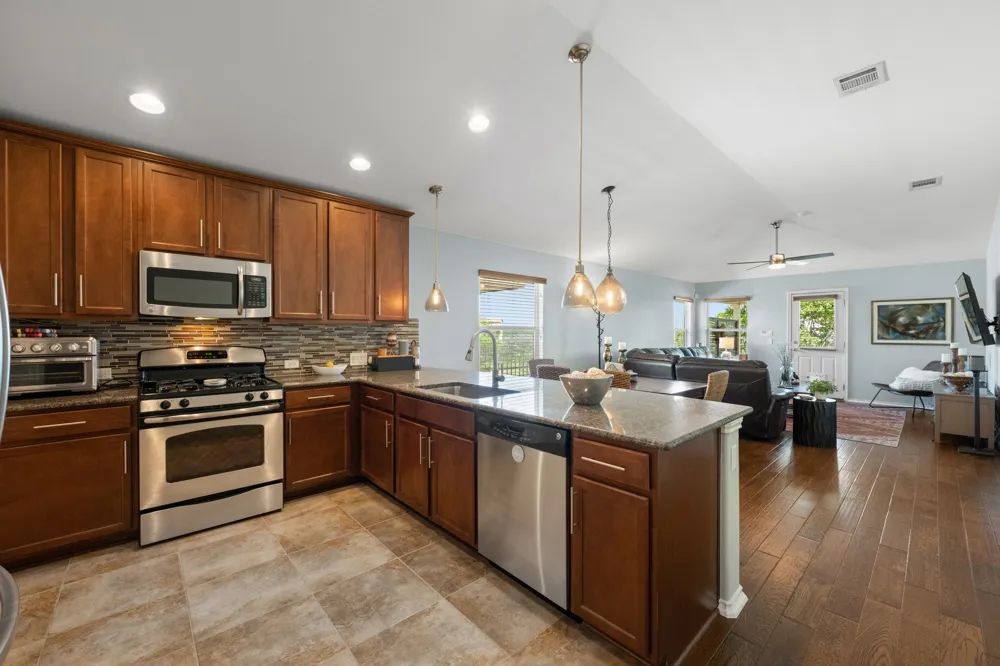 7309 Lookout Bluff Terrace #D5 Austin, TX 78735