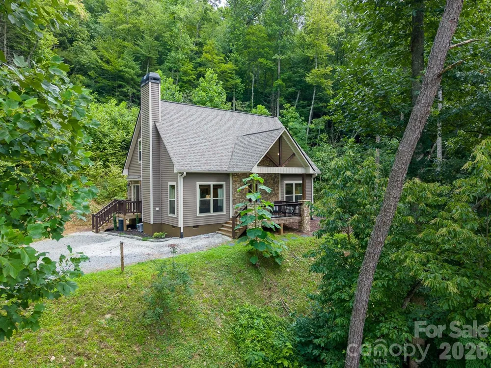 13 Cullsiah Cove Road Robbinsville, NC 28771