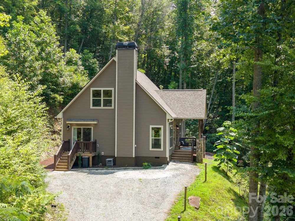 13 Cullsiah Cove Road Robbinsville, NC 28771