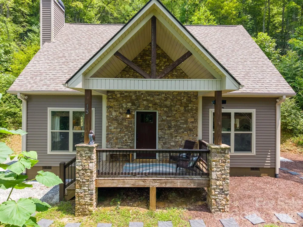 13 Cullsiah Cove Road Robbinsville, NC 28771