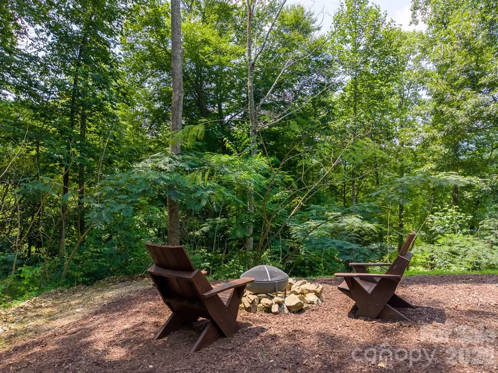 13 Cullsiah Cove Road Robbinsville, NC 28771
