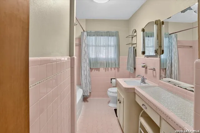 2611 DANBURY ST San Antonio, TX 78217