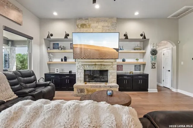 922 Santa Cruz Ln New Braunfels, TX 78132